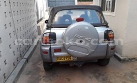 Buy Used Toyota RAV4 Silver Car in Kigali in Rwanda Buy Used Toyota RAV4 Silver Car in Kigali in Rwanda