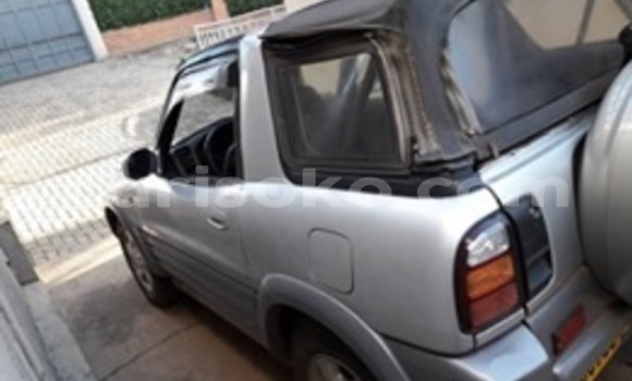Buy Used Toyota RAV4 Silver Car in Kigali in Rwanda Buy Used Toyota RAV4 Silver Car in Kigali in Rwanda