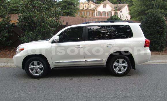 Acheter Occasion Voiture Toyota Land Cruiser Noir à Gicumbi au Rwanda Acheter Occasion Voiture Toyota Land Cruiser Noir à Gicumbi au Rwanda