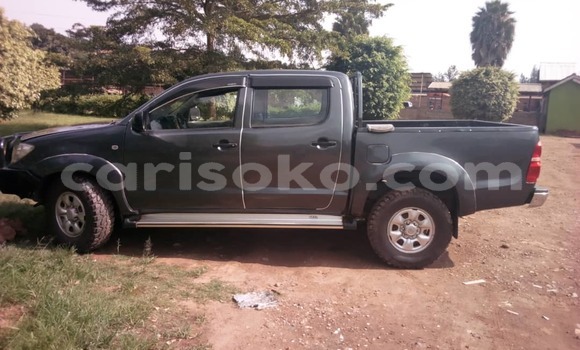 Sayi Na hannu Toyota Hilux Noir Mota in Kigali a Rwanda Sayi Na hannu Toyota Hilux Noir Mota in Kigali a Rwanda
