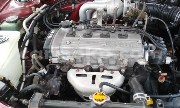 Acheter Occasion Voiture Toyota Corolla Rouge à Kigali, Rwanda Acheter Occasion Voiture Toyota Corolla Rouge à Kigali, Rwanda