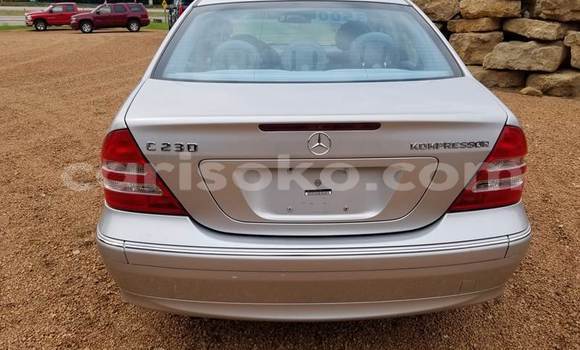 Buy Used Mercedes-Benz KOMPRESSOR Beige Car in Kigali in Rwanda Buy Used Mercedes-Benz KOMPRESSOR Beige Car in Kigali in Rwanda