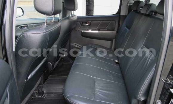 اشتري مستعمل Toyota Hilux Noir سيارة في Kigali في Rwanda اشتري مستعمل Toyota Hilux Noir سيارة في Kigali في Rwanda