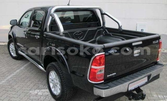 اشتري مستعمل Toyota Hilux Noir سيارة في Kigali في Rwanda اشتري مستعمل Toyota Hilux Noir سيارة في Kigali في Rwanda