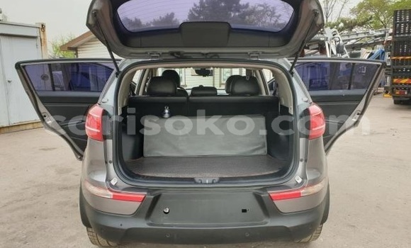 اشتري مستعمل Kia Sportage Beige سيارة في Kigali في Rwanda اشتري مستعمل Kia Sportage Beige سيارة في Kigali في Rwanda