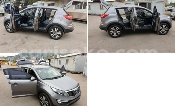 اشتري مستعمل Kia Sportage Beige سيارة في Kigali في Rwanda اشتري مستعمل Kia Sportage Beige سيارة في Kigali في Rwanda