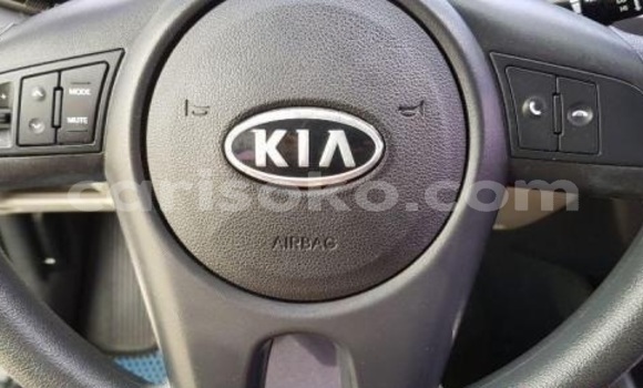 اشتري مستعمل Kia Forte Bleu سيارة في Kigali في Rwanda اشتري مستعمل Kia Forte Bleu سيارة في Kigali في Rwanda