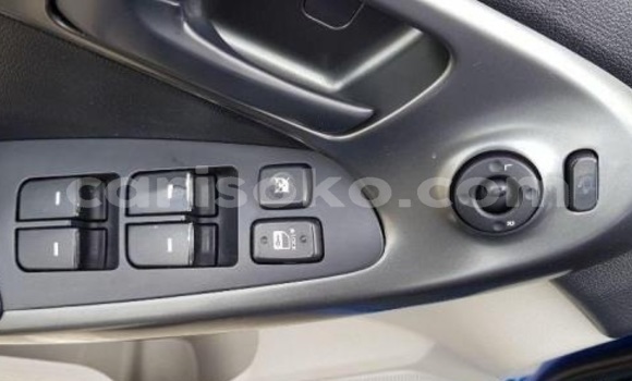 اشتري مستعمل Kia Forte Bleu سيارة في Kigali في Rwanda اشتري مستعمل Kia Forte Bleu سيارة في Kigali في Rwanda