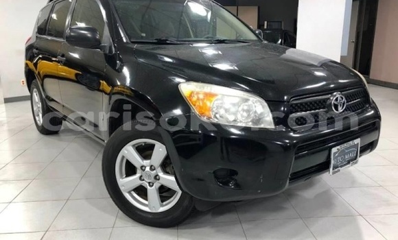Sayi Na hannu Toyota RAV4 Noir Mota in Nyamagabe a Rwanda Sayi Na hannu Toyota RAV4 Noir Mota in Nyamagabe a Rwanda