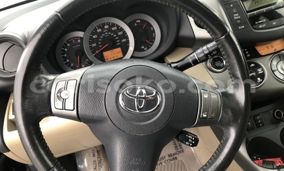 Sayi Na hannu Toyota RAV4 Noir Mota in Kibeho a Rwanda Sayi Na hannu Toyota RAV4 Noir Mota in Kibeho a Rwanda