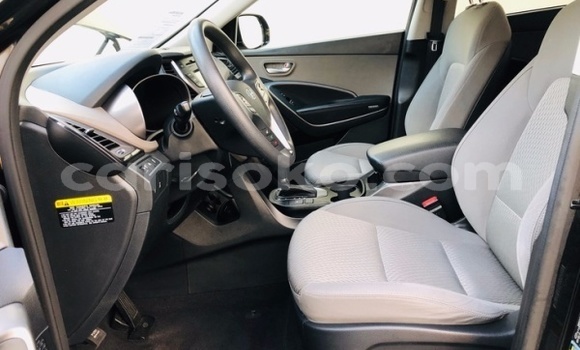 Sayi Na hannu Hyundai Santa Fe Noir Mota in Kigali a Rwanda Sayi Na hannu Hyundai Santa Fe Noir Mota in Kigali a Rwanda