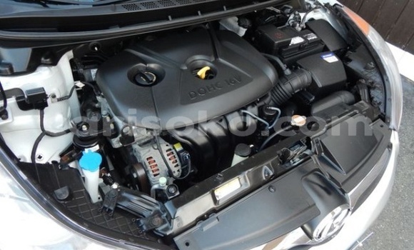 Sayi Na hannu Hyundai Elantra Gris Mota in Kigali a Rwanda Sayi Na hannu Hyundai Elantra Gris Mota in Kigali a Rwanda