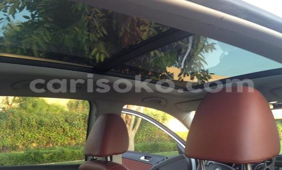 اشتري مستعمل Volkswagen Touareg Blanc سيارة في Kigali في Rwanda اشتري مستعمل Volkswagen Touareg Blanc سيارة في Kigali في Rwanda