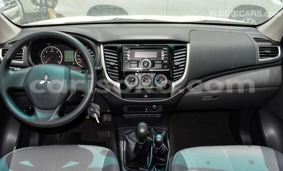 Buy Import Mitsubishi L200 Other Car in Import - Dubai in Rwanda Buy Import Mitsubishi L200 Other Car in Import - Dubai in Rwanda