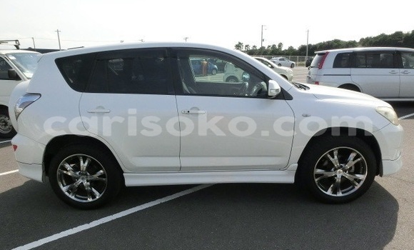 Buy Used Toyota RAV4 White Car in Kigali in Rwanda Buy Used Toyota RAV4 White Car in Kigali in Rwanda