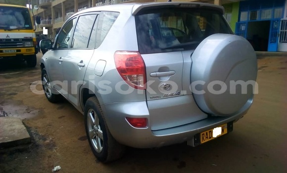 Buy Used Toyota RAV4 Silver Car in Kigali in Rwanda Buy Used Toyota RAV4 Silver Car in Kigali in Rwanda