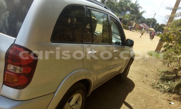 Buy Used Toyota RAV4 Silver Car in Kigali in Rwanda Buy Used Toyota RAV4 Silver Car in Kigali in Rwanda