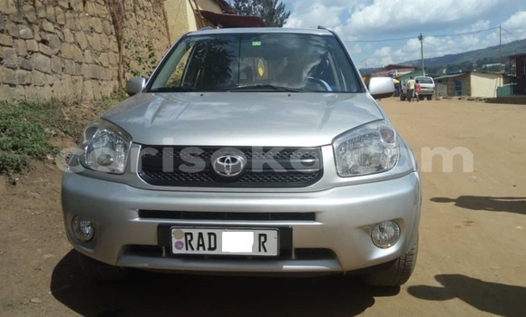 Buy Used Toyota RAV4 Silver Car in Kigali in Rwanda Buy Used Toyota RAV4 Silver Car in Kigali in Rwanda