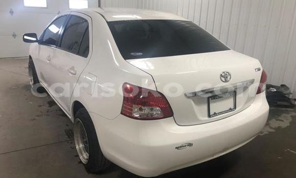 Sayi Na hannu Toyota Yaris Verso Blanc Mota in Kigali a Rwanda Sayi Na hannu Toyota Yaris Verso Blanc Mota in Kigali a Rwanda