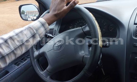 اشتري مستعمل Toyota Picnic Gris سيارة في Gicumbi في Rwanda اشتري مستعمل Toyota Picnic Gris سيارة في Gicumbi في Rwanda