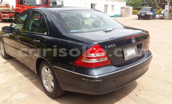 Sayi Na hannu Mercedes-Benz C–Class Noir Mota in Gicumbi a Rwanda Sayi Na hannu Mercedes-Benz C–Class Noir Mota in Gicumbi a Rwanda