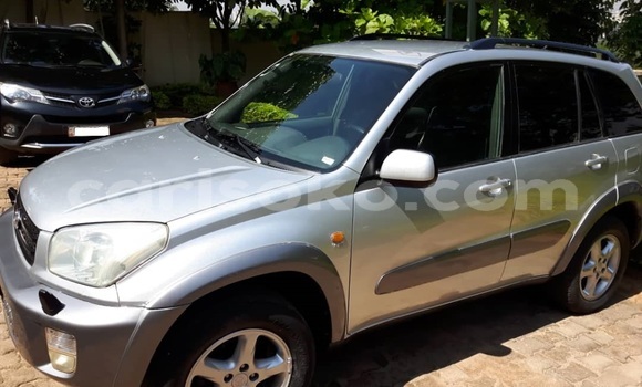 Buy Used Toyota RAV4 Silver Car in Kigali in Rwanda Buy Used Toyota RAV4 Silver Car in Kigali in Rwanda