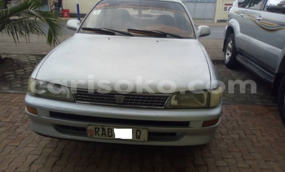 Sayi Na hannu Toyota Corolla Gris Mota in Kigali a Rwanda Sayi Na hannu Toyota Corolla Gris Mota in Kigali a Rwanda