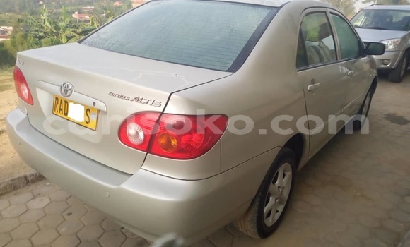 اشتري مستعمل Toyota Corolla Gris سيارة في Kigali في Rwanda اشتري مستعمل Toyota Corolla Gris سيارة في Kigali في Rwanda