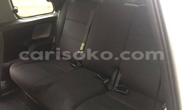 Buy Used Land Rover Freelander Silver Car in Kigali in Rwanda Buy Used Land Rover Freelander Silver Car in Kigali in Rwanda