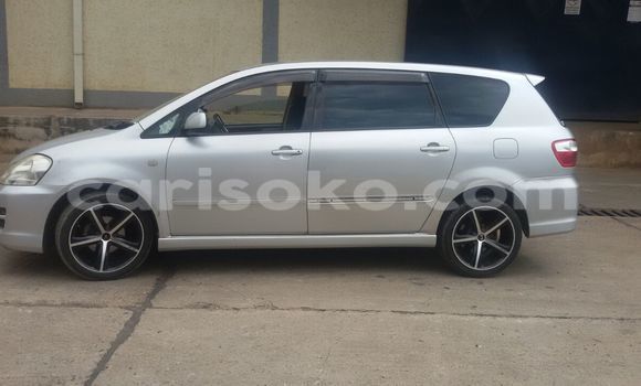 اشتري مستعمل Toyota Ipsum Gris سيارة في Kigali في Rwanda اشتري مستعمل Toyota Ipsum Gris سيارة في Kigali في Rwanda