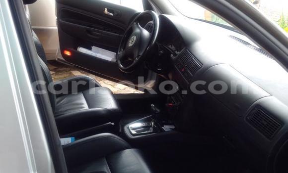 Acheter Occasion Voiture Volkswagen Golf Gris à Kigali, Rwanda Acheter Occasion Voiture Volkswagen Golf Gris à Kigali, Rwanda