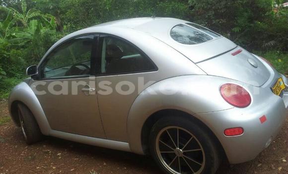 Acheter Occasion Voiture Volkswagen Beetle Gris à Kigali au Rwanda Acheter Occasion Voiture Volkswagen Beetle Gris à Kigali au Rwanda
