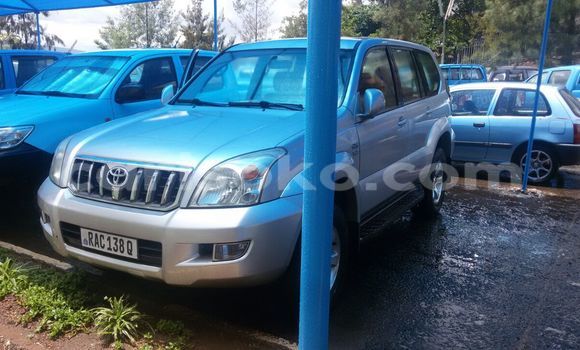 Acheter Occasion Voiture Toyota Land Cruiser Autre à Kigali au Rwanda Acheter Occasion Voiture Toyota Land Cruiser Autre à Kigali au Rwanda