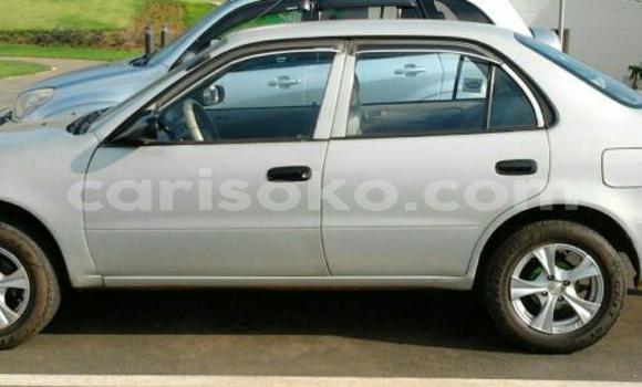 اشتري مستعمل Toyota Corolla Blanc سيارة في Kigali في Rwanda اشتري مستعمل Toyota Corolla Blanc سيارة في Kigali في Rwanda