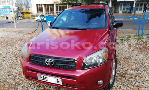 Sayi Na hannu Toyota RAV4 Rouge Mota in Kigali a Rwanda Sayi Na hannu Toyota RAV4 Rouge Mota in Kigali a Rwanda
