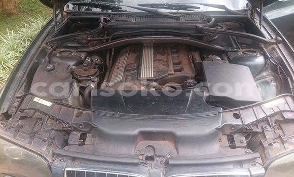 اشتري مستعمل BMW 3–Series Noir سيارة في Kigali في Rwanda اشتري مستعمل BMW 3–Series Noir سيارة في Kigali في Rwanda