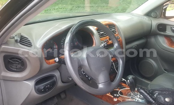 Buy Used Hyundai Santa Fe Black Car in Kigali in Rwanda Buy Used Hyundai Santa Fe Black Car in Kigali in Rwanda