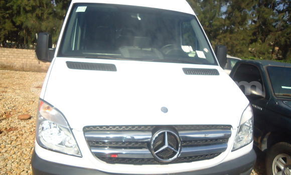 Acheter Occasion Voiture Mercedes-Benz 190 Blanc à Kigali, Rwanda