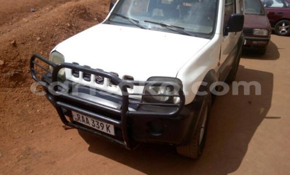 Acheter Occasion Voiture Suzuki Jimny Blanc à Kigali au Rwanda Acheter Occasion Voiture Suzuki Jimny Blanc à Kigali au Rwanda