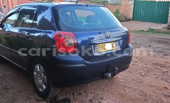 Sayi Na hannu Toyota Corolla Bleu Mota in Kigali a Rwanda Sayi Na hannu Toyota Corolla Bleu Mota in Kigali a Rwanda