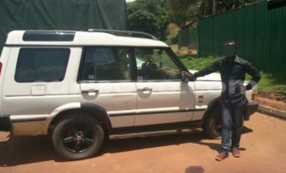 اشتري مستعمل Land Rover Discovery Blanc سيارة في Kigali في Rwanda اشتري مستعمل Land Rover Discovery Blanc سيارة في Kigali في Rwanda