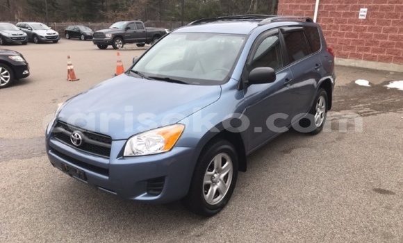 Sayi Na hannu Toyota RAV4 Autre Mota in Byumba a Byumba Sayi Na hannu Toyota RAV4 Autre Mota in Byumba a Byumba