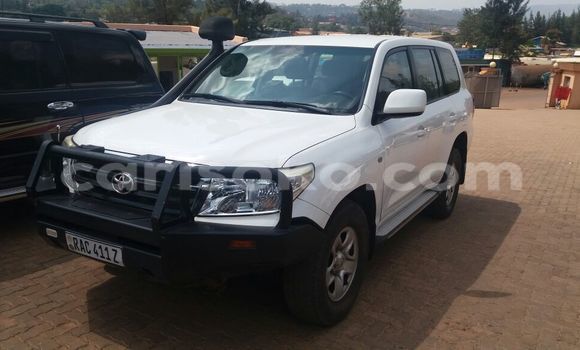 اشتري جديد Toyota Land Cruiser Blanc سيارة في Kigali في Rwanda اشتري جديد Toyota Land Cruiser Blanc سيارة في Kigali في Rwanda