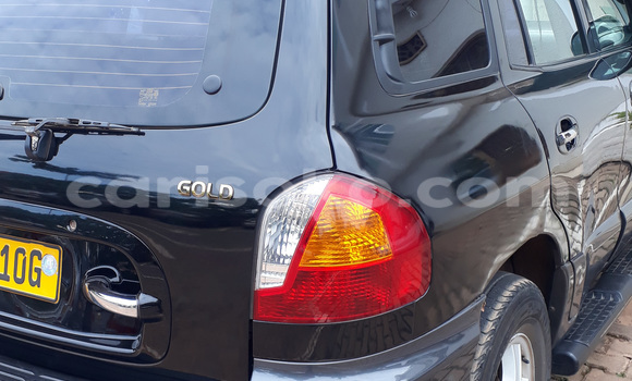 اشتري مستعمل Hyundai Santa Fe Noir سيارة في Kigali في Rwanda اشتري مستعمل Hyundai Santa Fe Noir سيارة في Kigali في Rwanda