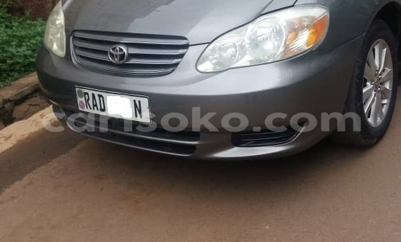 Sayi Na hannu Toyota Corolla Marron Mota in Kigali a Rwanda Sayi Na hannu Toyota Corolla Marron Mota in Kigali a Rwanda
