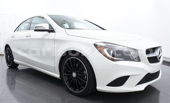 Buy Used Mercedes-Benz 250 White Car in Kigali in Rwanda Buy Used Mercedes-Benz 250 White Car in Kigali in Rwanda