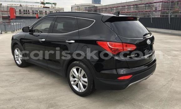 Sayi Imported Hyundai Santa Fe Noir Mota in Kigali a Rwanda Sayi Imported Hyundai Santa Fe Noir Mota in Kigali a Rwanda