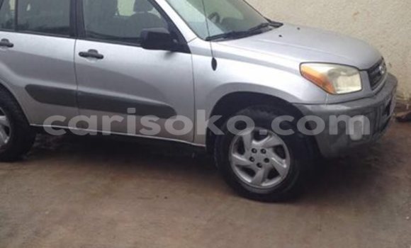 Sayi Na hannu Toyota RAV4 Gris Mota in Gicumbi a Rwanda Sayi Na hannu Toyota RAV4 Gris Mota in Gicumbi a Rwanda