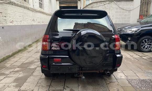 Sayi Na hannu Toyota RAV4 Noir Mota in Kigali a Rwanda Sayi Na hannu Toyota RAV4 Noir Mota in Kigali a Rwanda