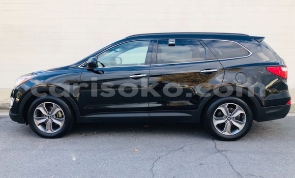 Sayi Na hannu Hyundai Santa Fe Noir Mota in Kigali a Rwanda Sayi Na hannu Hyundai Santa Fe Noir Mota in Kigali a Rwanda